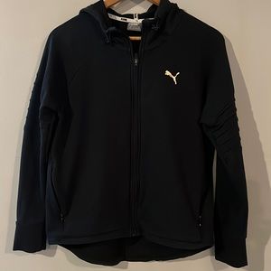 Puma size small sweater *make a bundle offer*multiple items discounted*just ask*